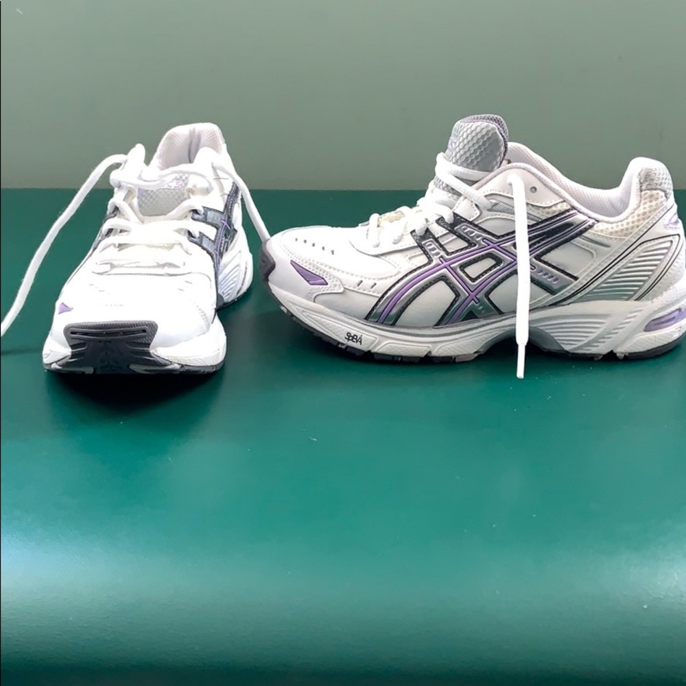 ASICS gel 160-TR